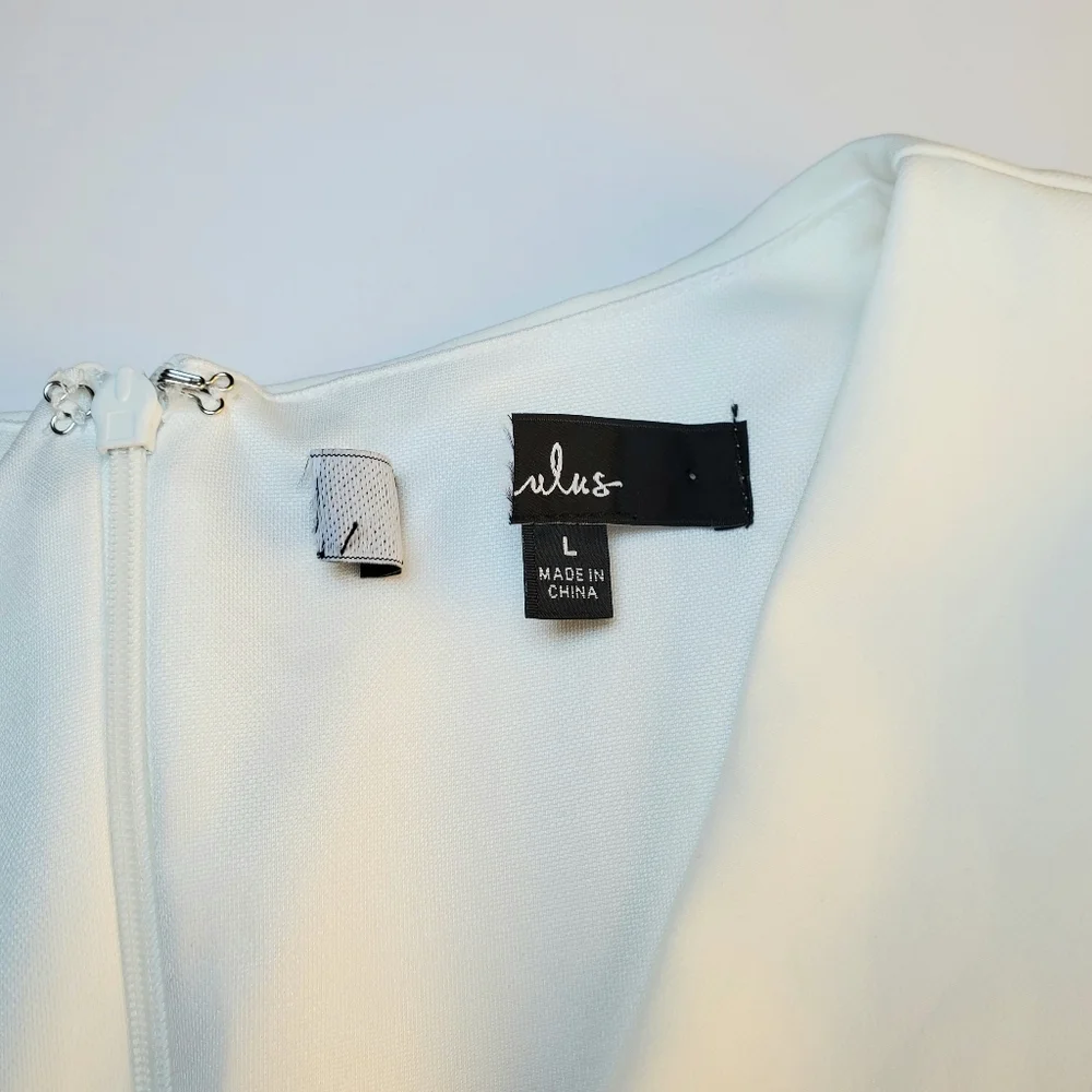 NWOT Lulus Rooftop Bar White Long Sleeve Faux-Wrap Belted Skort Romper Sz L